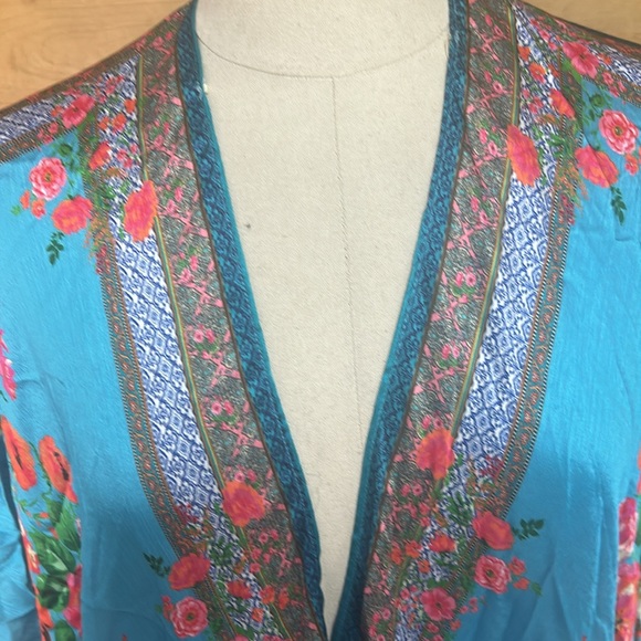 NWT Umgee boho turquoise silky floral kimono swim cover wrap poncho ruana XL 1X - Picture 3 of 16